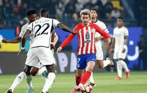 穆里尼奥：每当我批评球队时，其实也是在批评我自己（穆里尼奥：批评球队，也是自我批评）